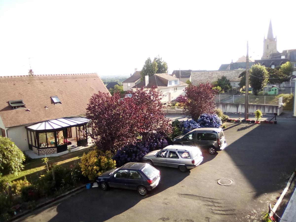 Juvigny-Val-d'Andaine Lenard Charles Bed & Breakfast מראה חיצוני תמונה