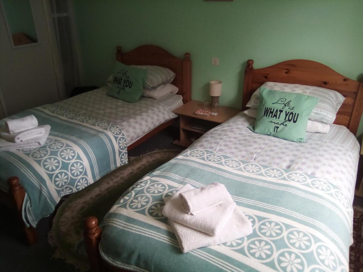 Juvigny-Val-d'Andaine Lenard Charles Bed & Breakfast מראה חיצוני תמונה